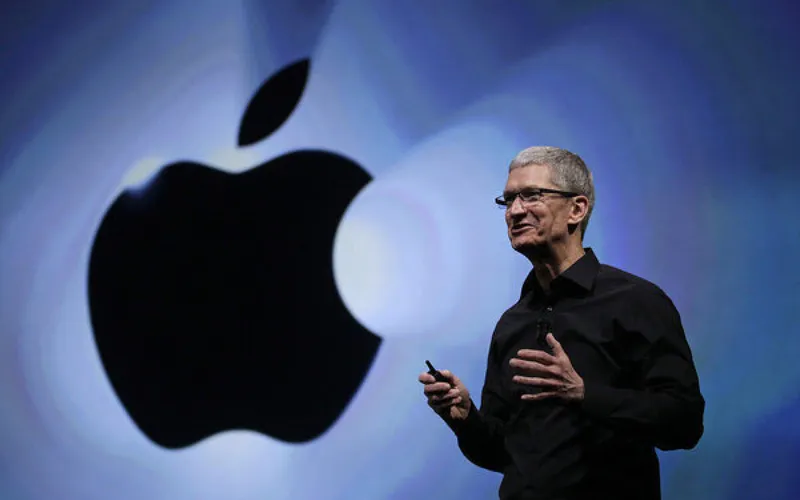 Am I Crazy Or Is Apple About To Dominate AI Without Even Trying